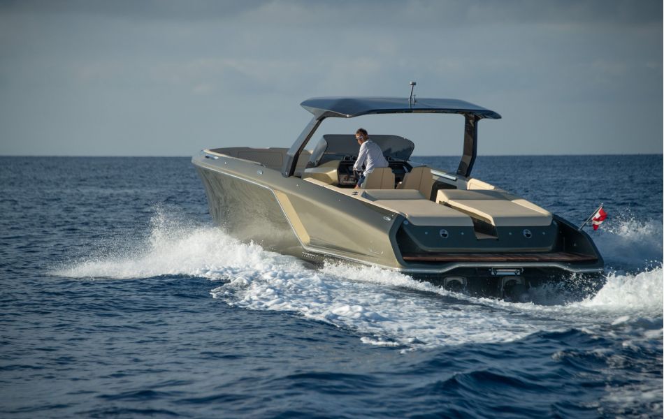 Frauscher 1212 Ghost Air