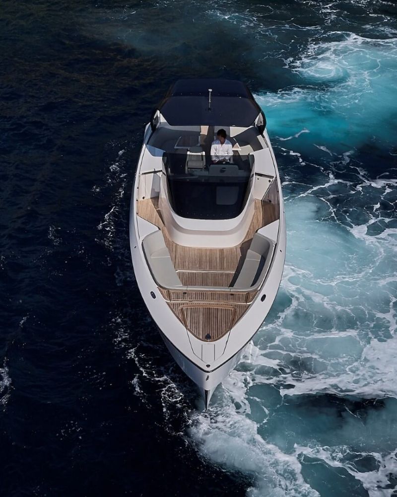 Frauscher 1414 Demon Air top view bug