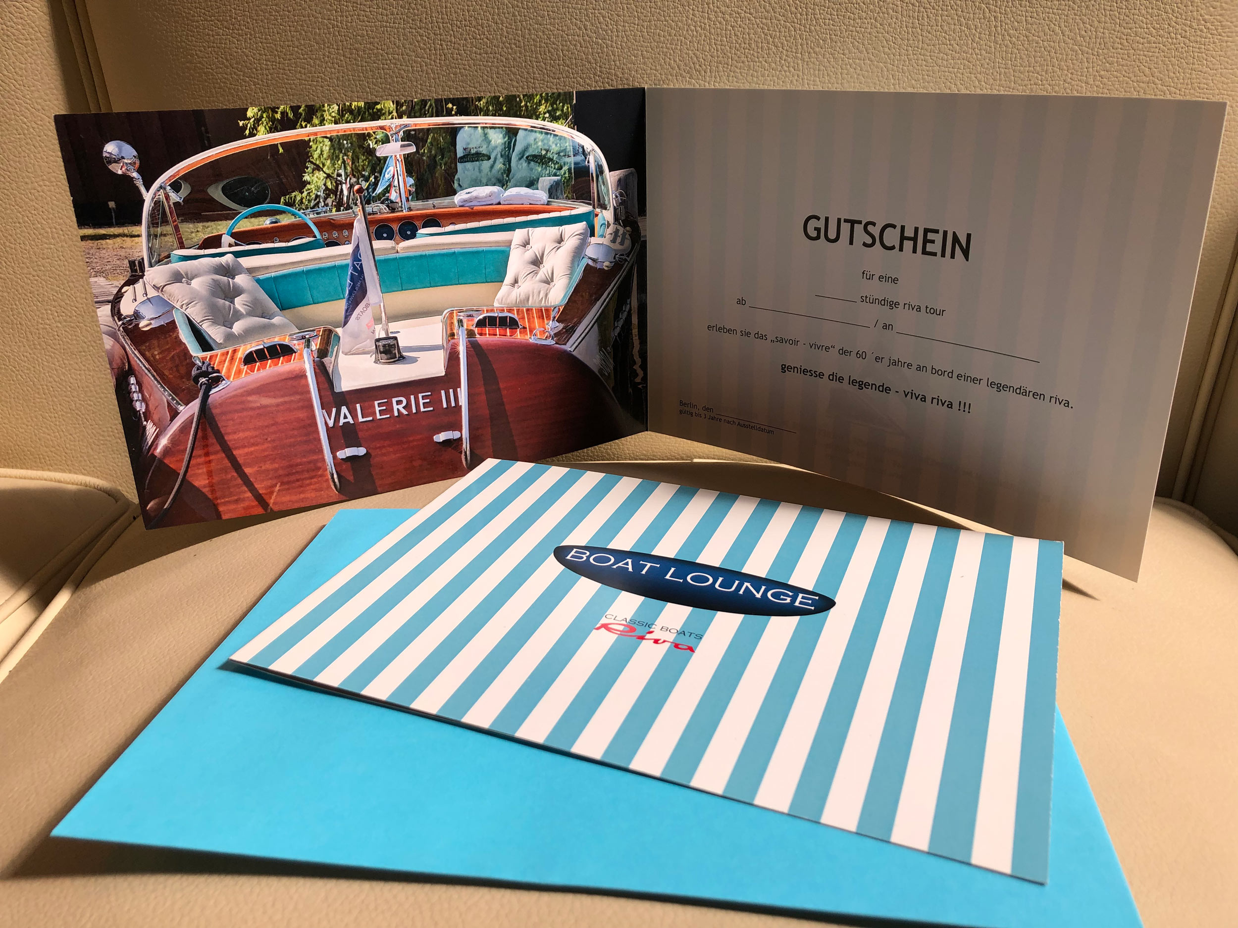 Boat Lounge Gutschein Riva Mieten oder Fahren - auf dem See