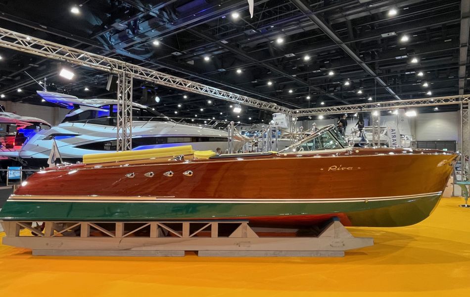 Riva Tritone