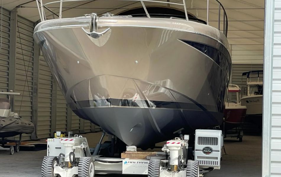 vollautomatischer transport roboter riva yacht
