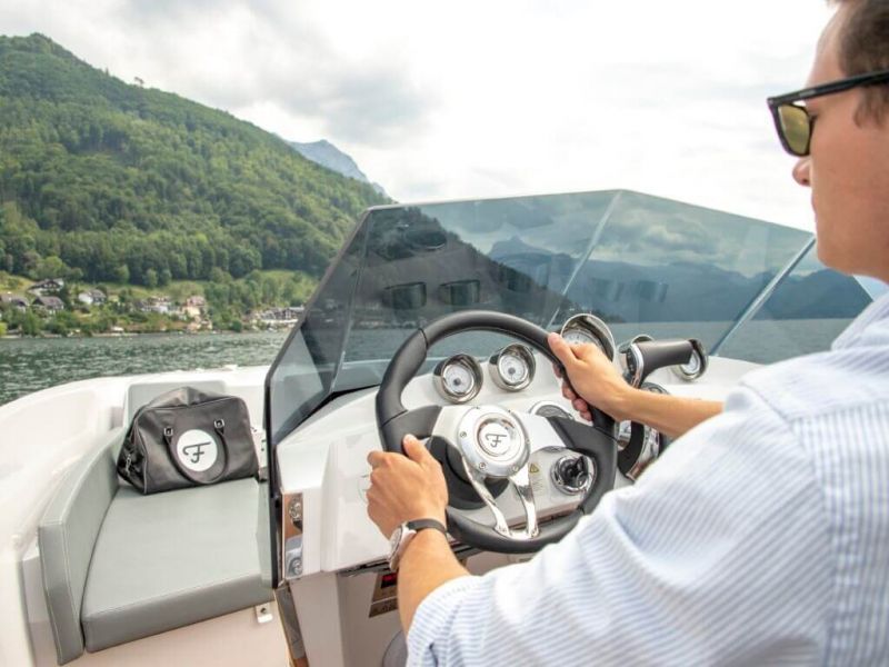 cockpitansicht E Boot